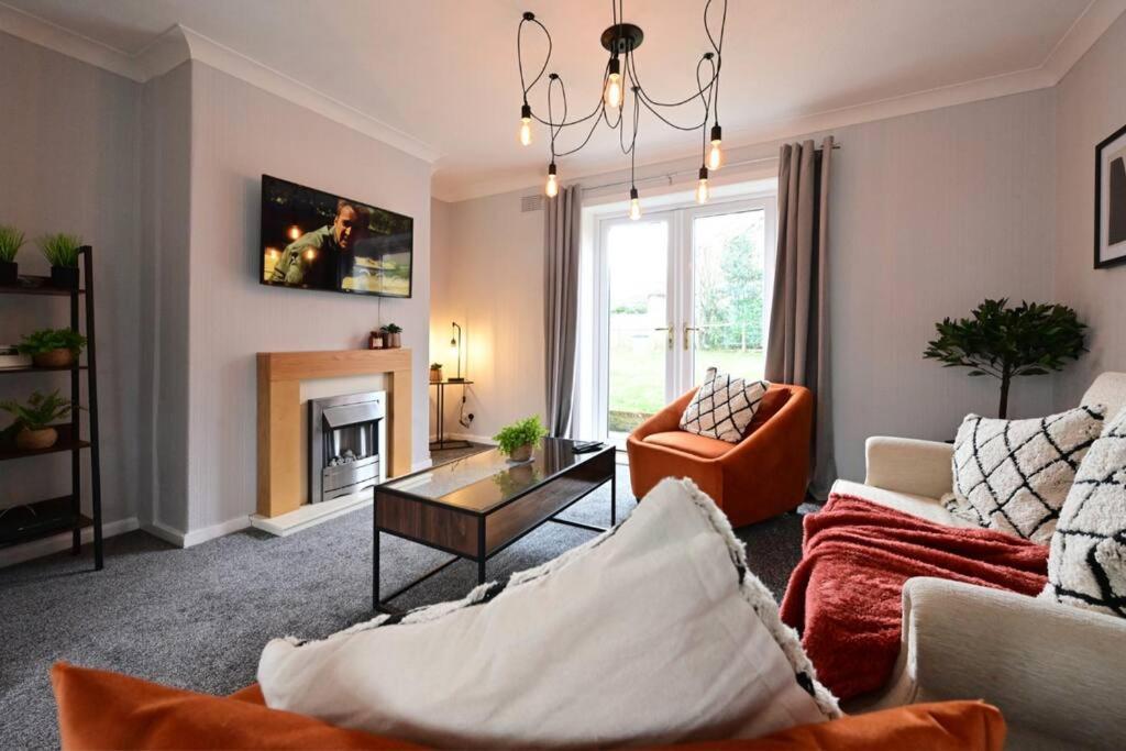 Reduced Rates For Weekly, Monthly And Longer Stays 더럼 외부 사진
